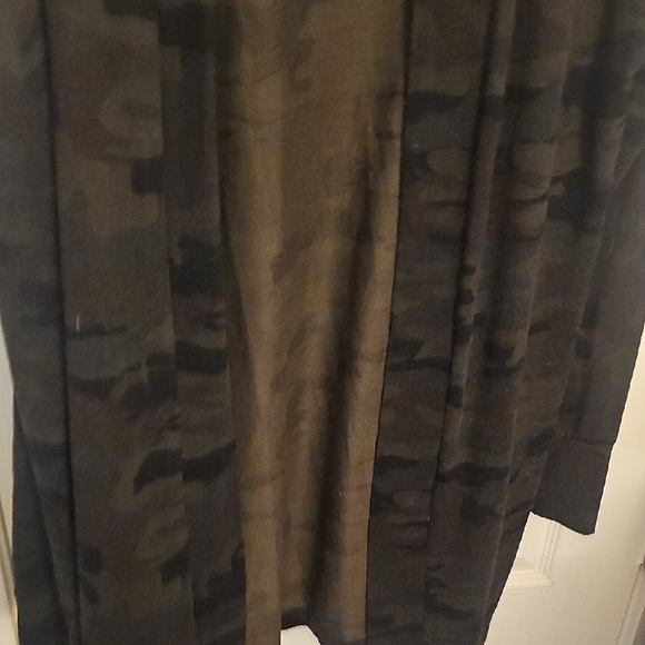 Sanctuary Black Cardigan Sweater - Picture 5 of 9